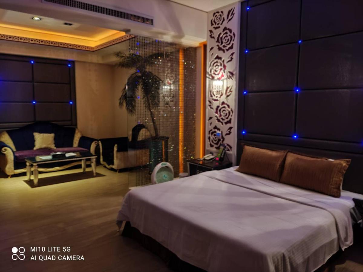 Blue Sky Motel Guishan Εξωτερικό φωτογραφία