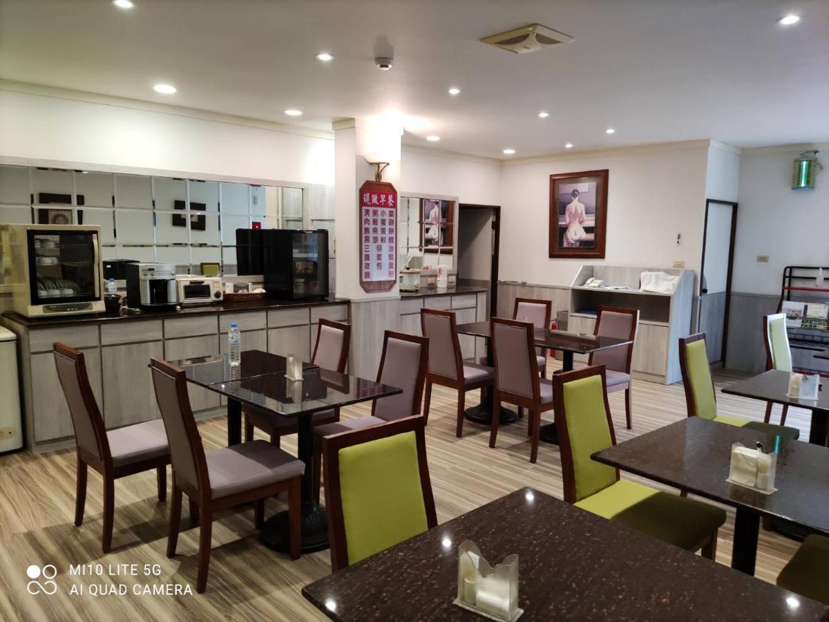 Blue Sky Motel Guishan Εξωτερικό φωτογραφία