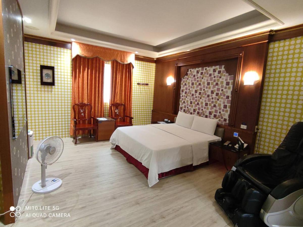 Blue Sky Motel Guishan Εξωτερικό φωτογραφία
