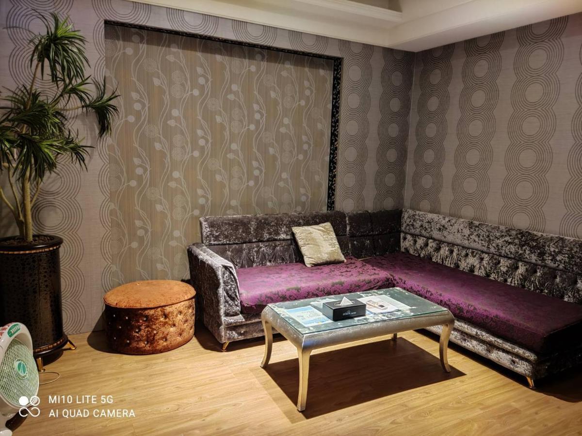 Blue Sky Motel Guishan Εξωτερικό φωτογραφία