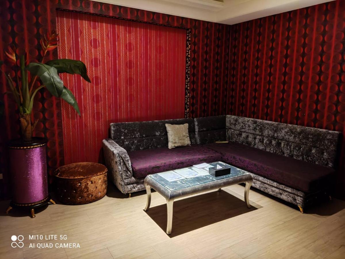 Blue Sky Motel Guishan Εξωτερικό φωτογραφία