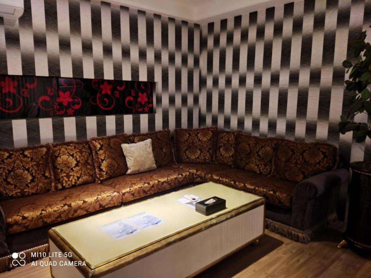 Blue Sky Motel Guishan Εξωτερικό φωτογραφία