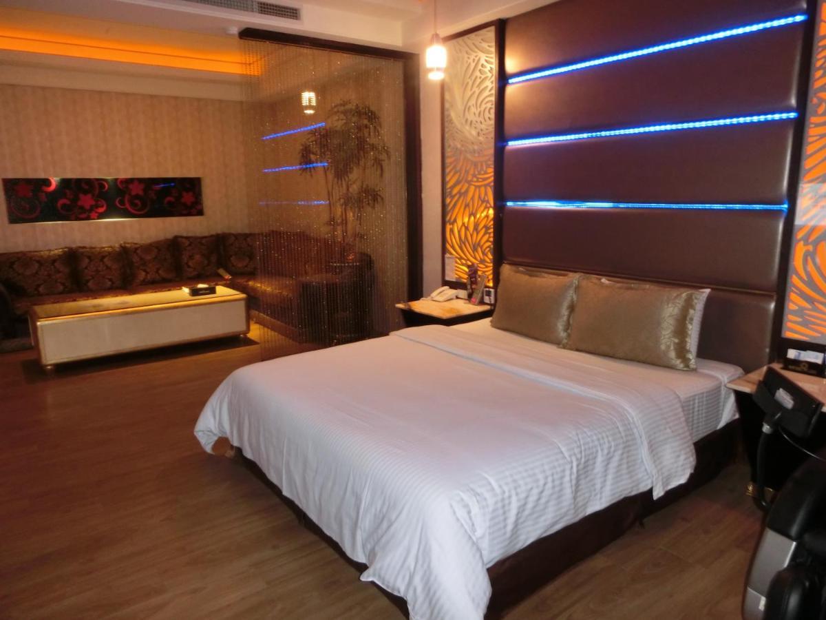 Blue Sky Motel Guishan Εξωτερικό φωτογραφία